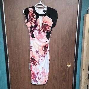 Le Chateau Size XXS Black Pink Floral Midi T-Shirt Dress